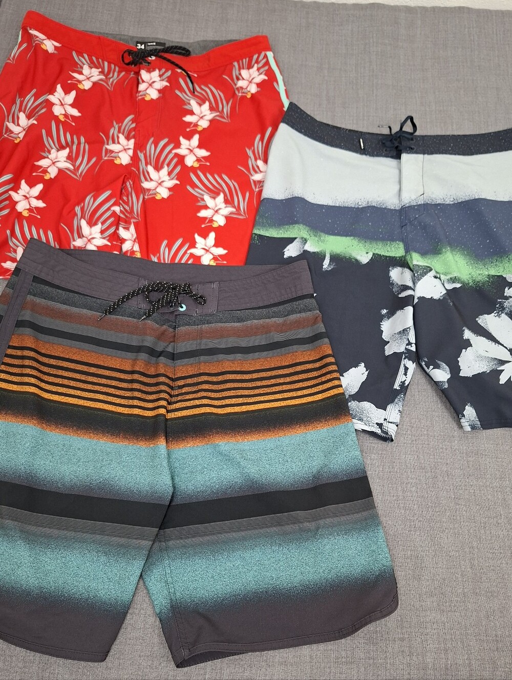 Board Short Lot Of 3 Hurley Burnside O'Neil. 34